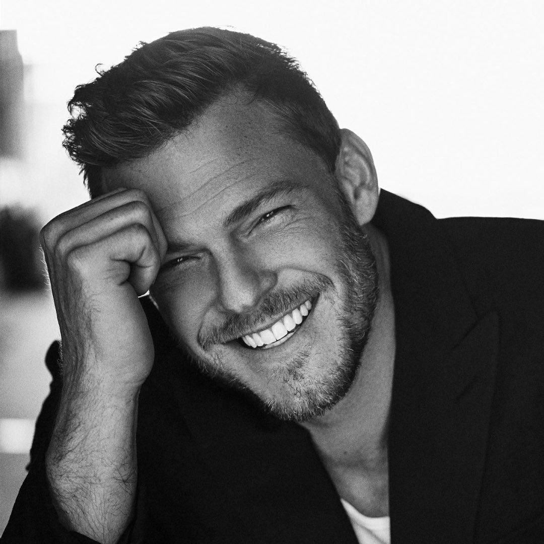 alanritchson's profile picture